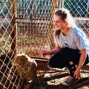 Meet your Posher, Emma